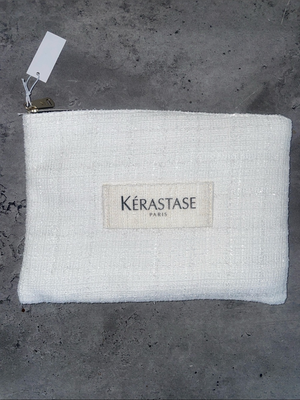 Kérastase White Textured Cosmetic Pouch